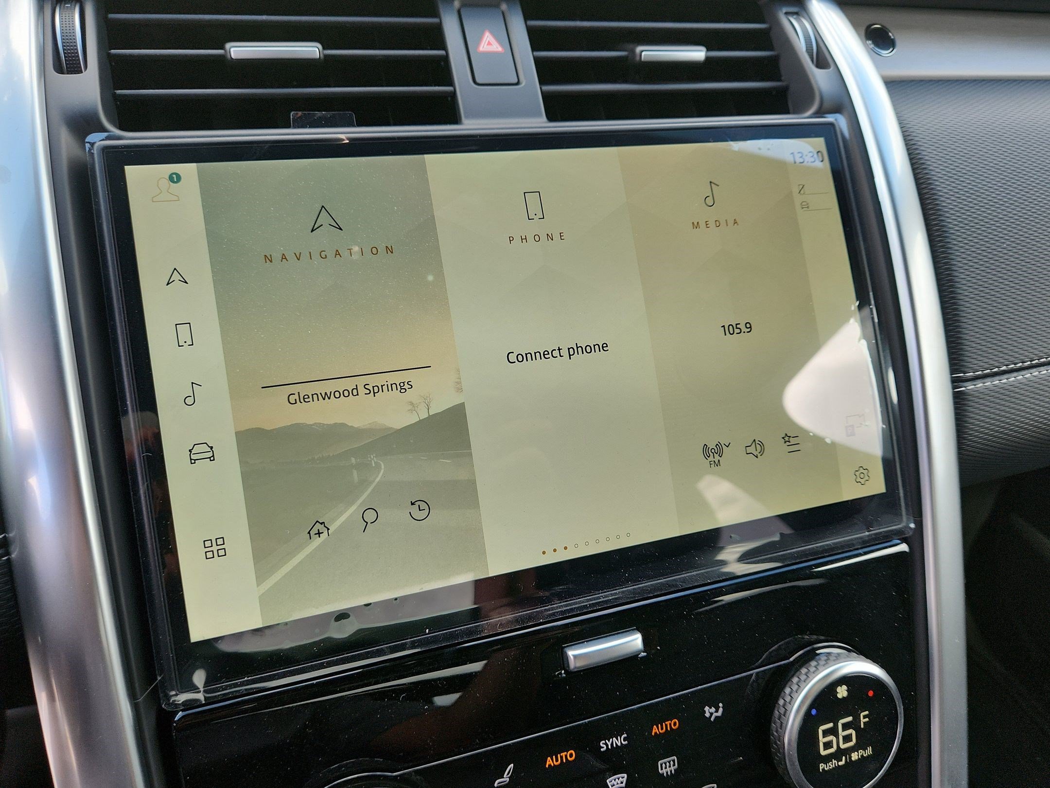 New 2026 Land Rover Discovery Dynamic SE AWD/4WD image 23
