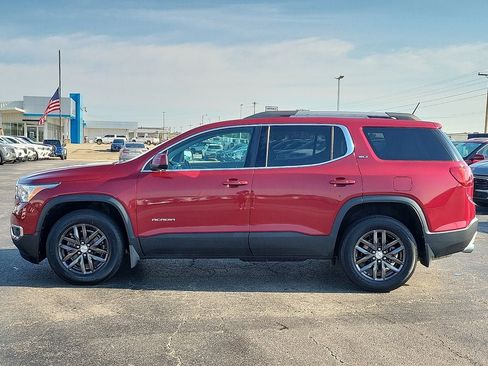 Used 2019 GMC Acadia SLT FWD image 3