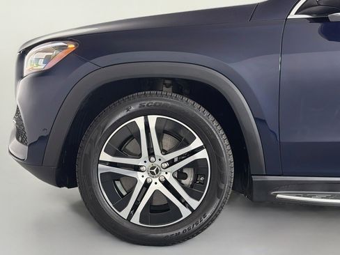 Used 2020 Mercedes-Benz GLS 450 4MATIC w/ Convenience Package image 11