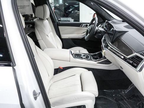 New 2026 BMW X7 M60i w/ Executive Package AWD/4WD image 19