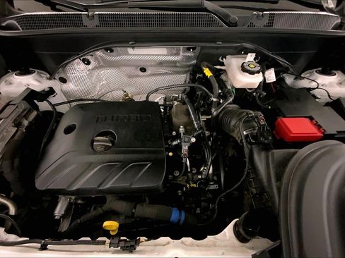 Used 2025 Buick Encore GX Preferred image 10