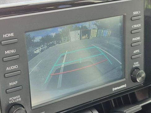 Used 2022 Toyota RAV4 XLE w/ Convenience Package FWD image 11