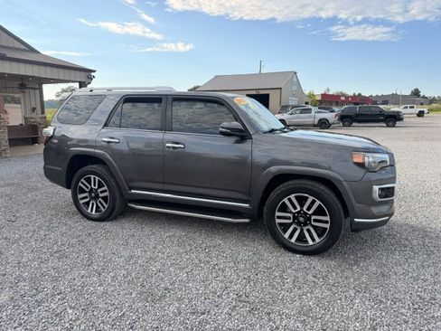 Used 2018 Toyota 4Runner Limited AWD/4WD image 1