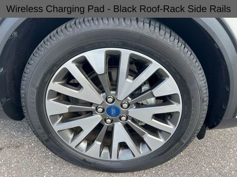 Used 2020 Ford Escape Titanium image 16