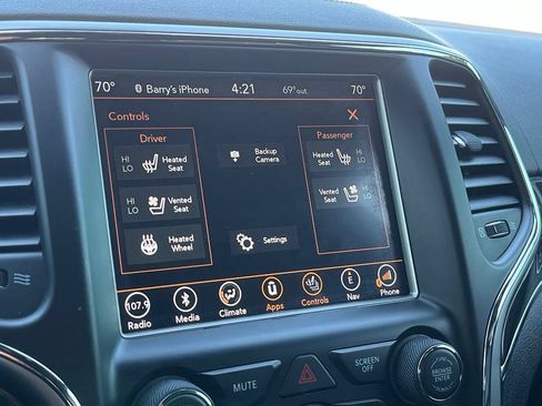 Used 2018 Jeep Grand Cherokee Overland AWD/4WD image 44