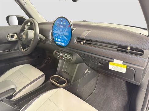 New 2026 MINI Cooper 2-Door Hardtop FWD image 27