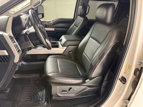 Used 2017 Ford F250 Lariat image 41