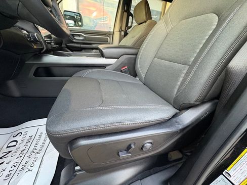 Used 2025 RAM 1500 Big Horn image 12