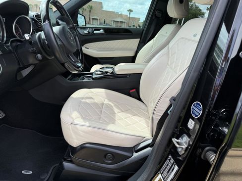 Used 2018 Mercedes-Benz GLE 43 AMG 4MATIC image 17