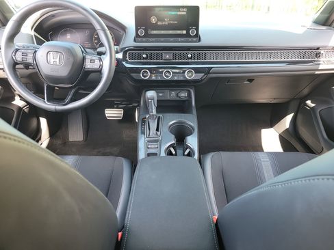 Used 2024 Honda Civic Sport image 16