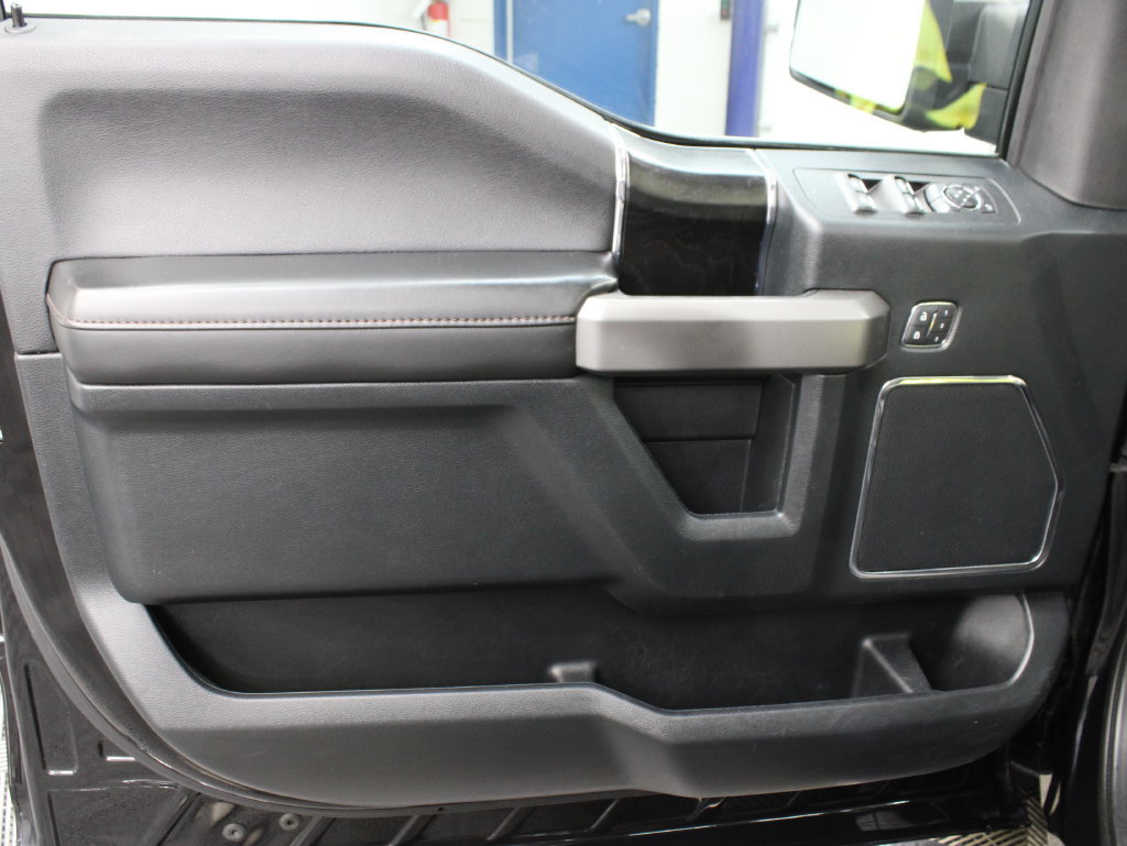 Used 2020 Ford F150 Platinum w/ Technology Package AWD/4WD image 70