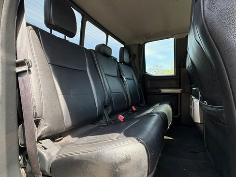 Used 2017 Ford F250 Lariat w/ Lariat Value Package AWD/4WD image 30