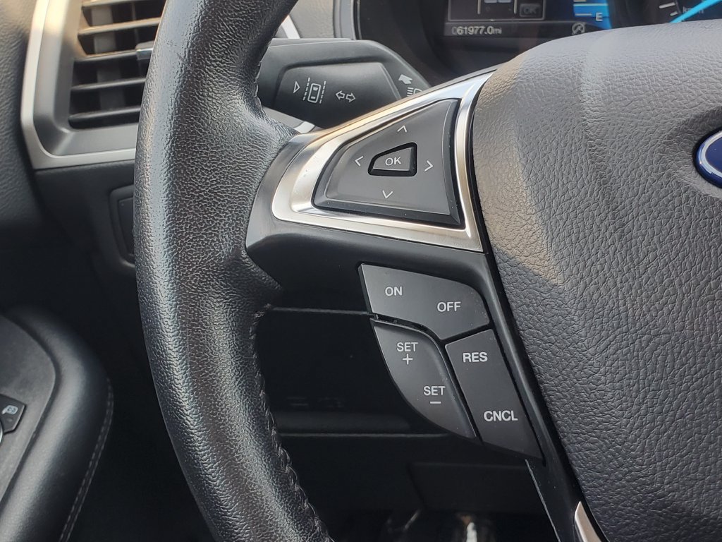 Used 2023 Ford Edge SEL AWD/4WD image 11