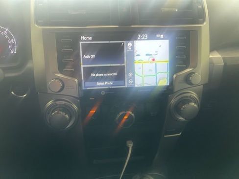 Used 2022 Toyota 4Runner SR5 Premium w/ Moonroof Package image 16