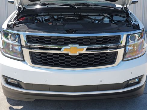 Used 2017 Chevrolet Tahoe LT w/ Luxury Package image 7