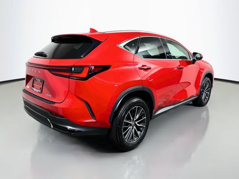 Used 2024 Lexus NX 250 FWD w/ Cold Area Package image 4