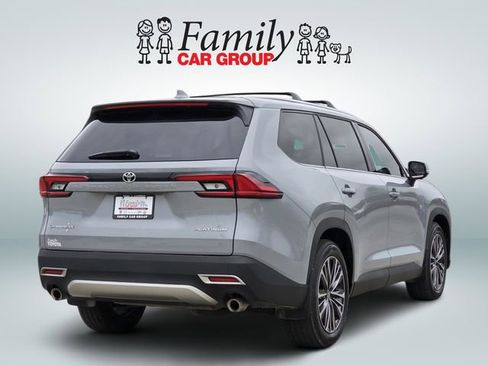 Used 2026 Toyota Grand Highlander AWD Hybrid image 4