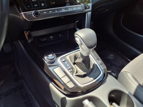 Used 2025 Kia Seltos S FWD image 22