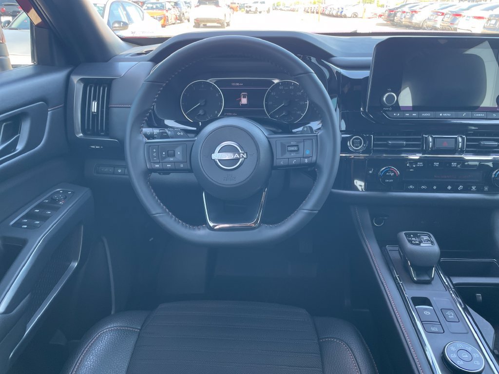 Used 2024 Nissan Pathfinder Rock Creek AWD/4WD image 13
