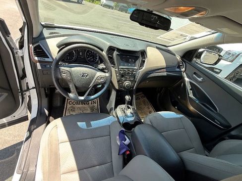 Used 2017 Hyundai Santa Fe Sport AWD/4WD image 39