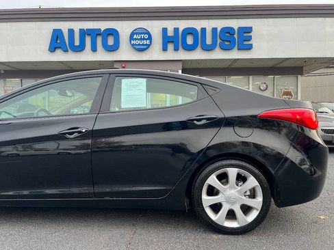 Used 2012 Hyundai Elantra Limited image 36