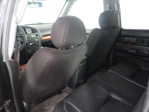 Used 2003 INFINITI QX4 4WD image 42