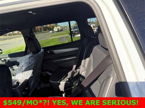 New 2026 Buick Enclave Preferred w/ Power Package image 6