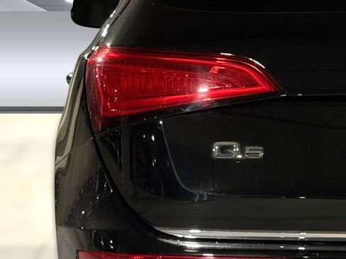 Used 2016 Audi Q5 2.0T Premium Plus AWD/4WD image 12
