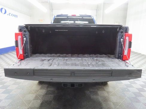 Used 2024 Ford F250 Platinum image 45