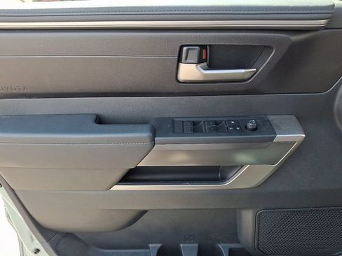 Used 2025 Toyota Tundra SR5 AWD/4WD image 12