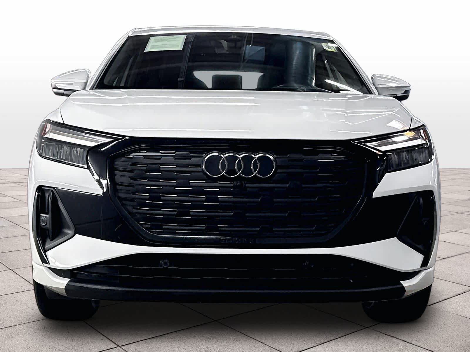 Used 2023 Audi Q4 e-tron Premium Plus AWD/4WD image 3