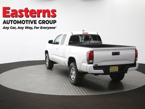 Used 2021 Toyota Tacoma SR RWD image 63