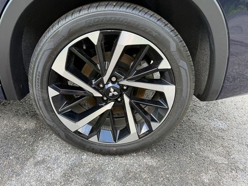 Used 2023 Mitsubishi Outlander SEL AWD/4WD image 22