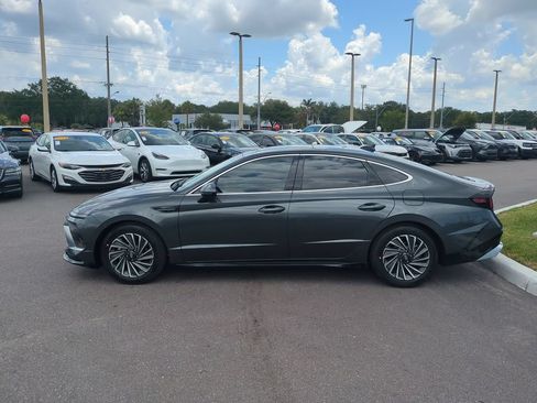 New 2026 Hyundai Sonata Limited FWD image 8