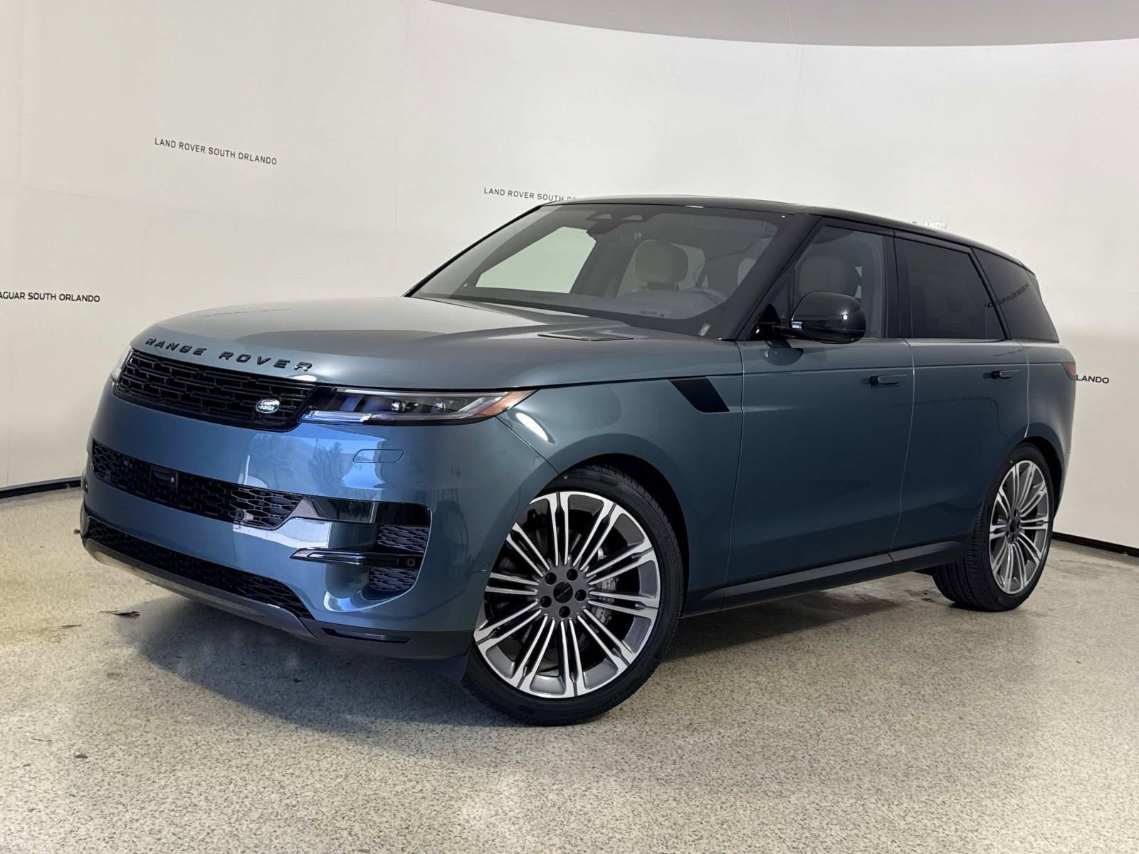 New 2027 Land Rover Range Rover Sport SE AWD/4WD image 1