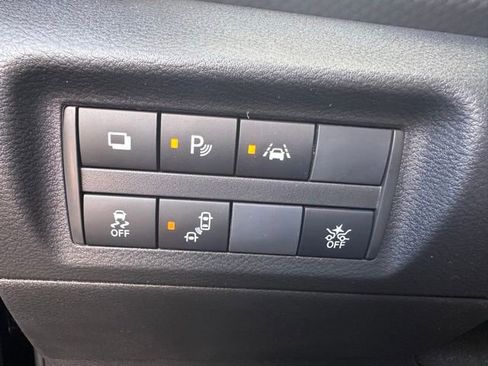 New 2025 Nissan Kicks Play S image 24