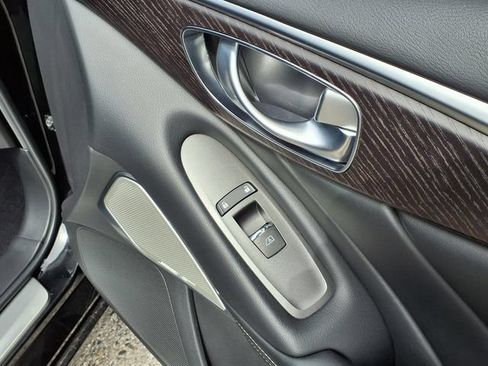Used 2023 INFINITI Q50 Sensory RWD image 28