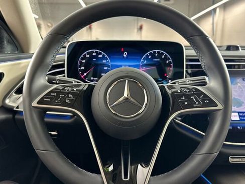 Certified 2025 Mercedes-Benz E 350 White image 26