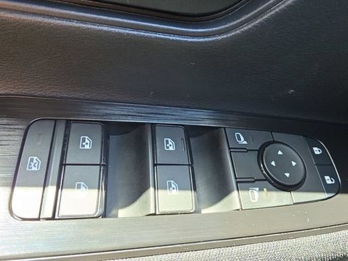 Used 2026 Nissan Kicks S FWD image 28