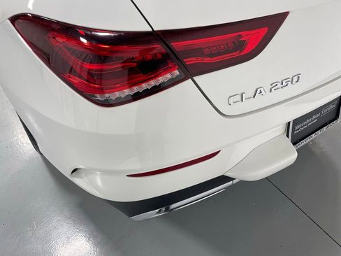 Used 2023 Mercedes-Benz CLA 250 4MATIC image 13