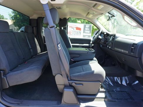 Used 2008 Chevrolet Silverado 1500 LT w/ Power Pack Plus AWD/4WD image 18
