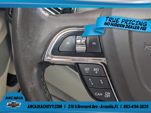Used 2021 Lincoln Navigator Black Label w/ Cargo Convenience Package AWD/4WD image 39