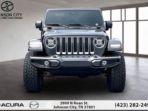 Used 2021 Jeep Wrangler Unlimited Sahara AWD/4WD image 3