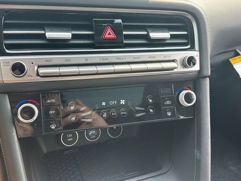 New 2026 Genesis G70 2.5T Prestige image 28