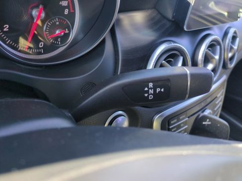 Used 2018 Mercedes-Benz CLA 250 image 12