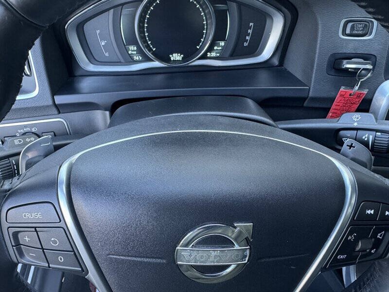 Used 2014 Volvo S60 T5 FWD image 17