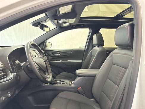 Used 2024 Chevrolet Equinox RS FWD image 11