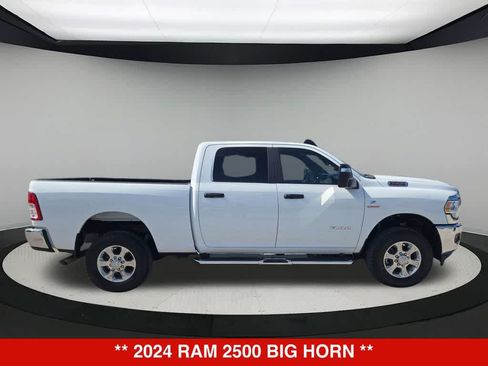 Used 2024 RAM 2500 Big Horn w/ Off Road Package AWD/4WD image 7