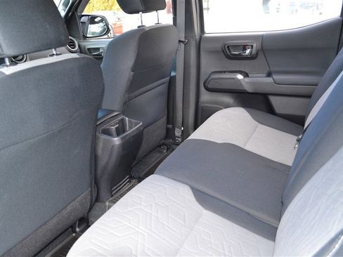 Used 2021 Toyota Tacoma TRD Sport image 27