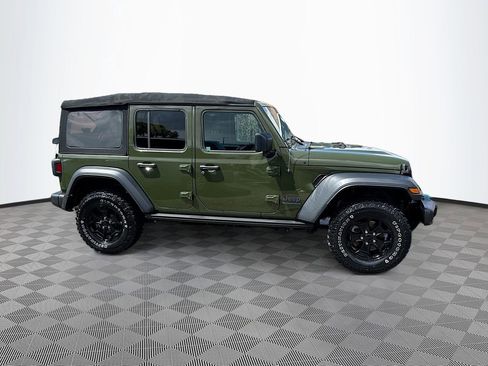Used 2023 Jeep Wrangler Unlimited w/ Cold Weather Group image 5